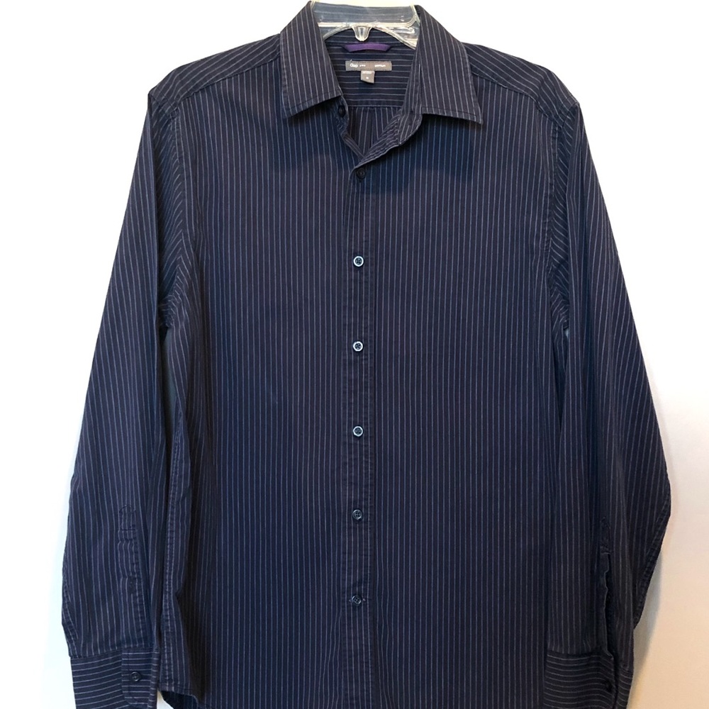 Gap long sleeve button down shirt Sz medium